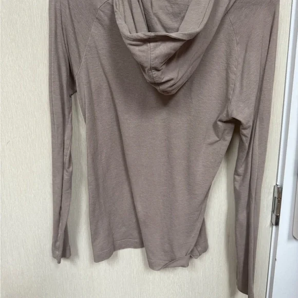 ALO Yoga Heather Gray Long Sleeve Top - Picture 2 of 3